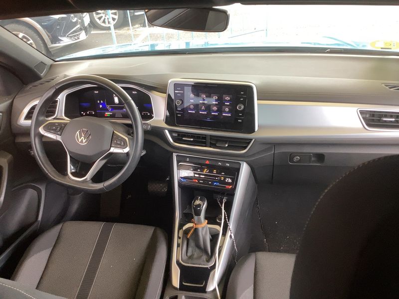 Volkswagen T-Roc 1.5 TSI ACT Style 2023 – снимка 17