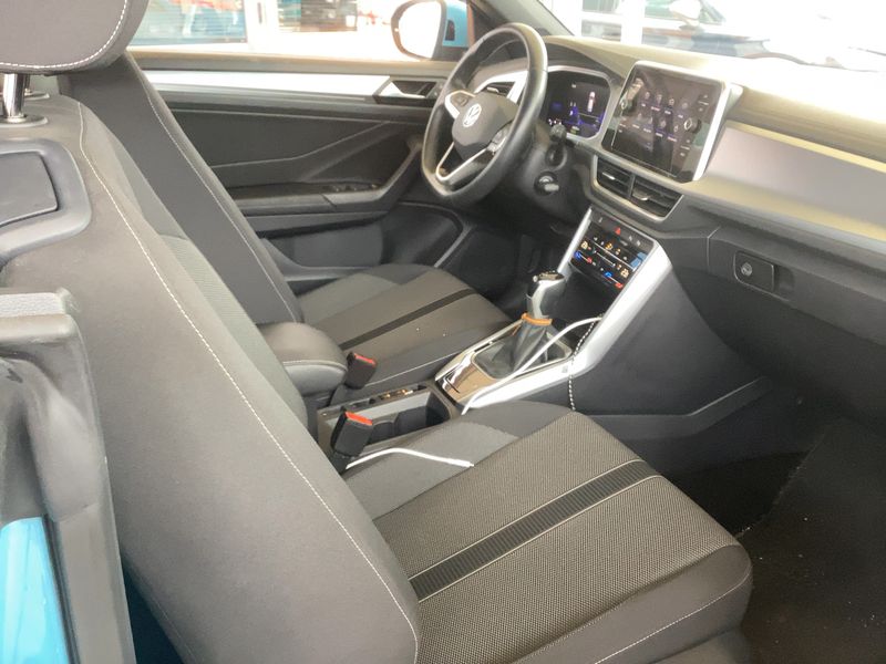 Volkswagen T-Roc 1.5 TSI ACT Style 2023 – снимка 16