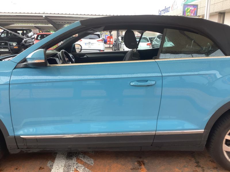 Volkswagen T-Roc 1.5 TSI ACT Style 2023 – снимка 4