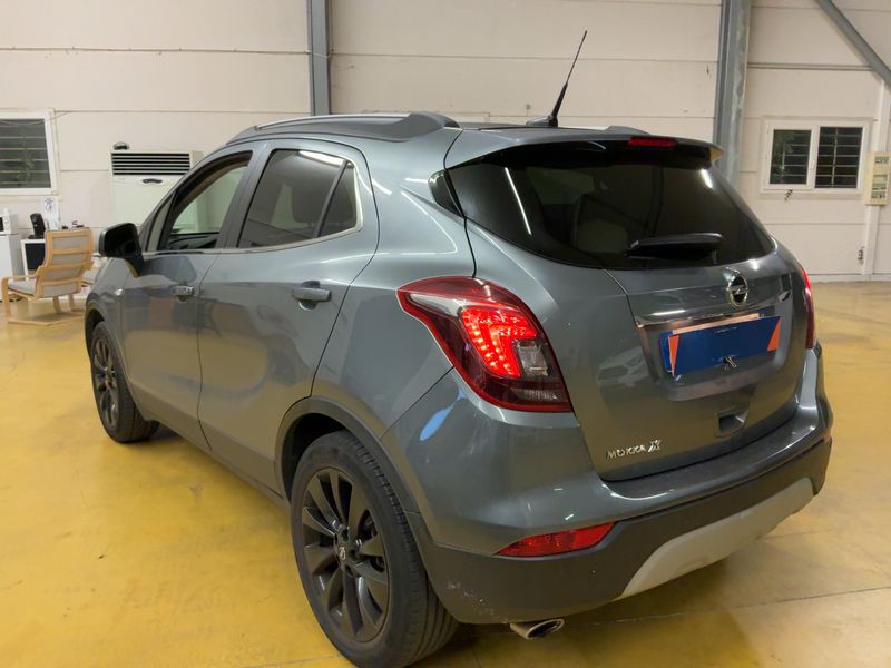 Opel Mokka X 1.6 CDTI Black Edition Start/Stop 2019 – снимка 6