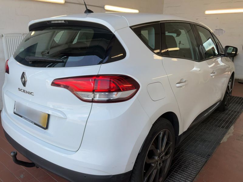 Renault Scenic 1.6 dCi Energy Intens 2018 – снимка 8