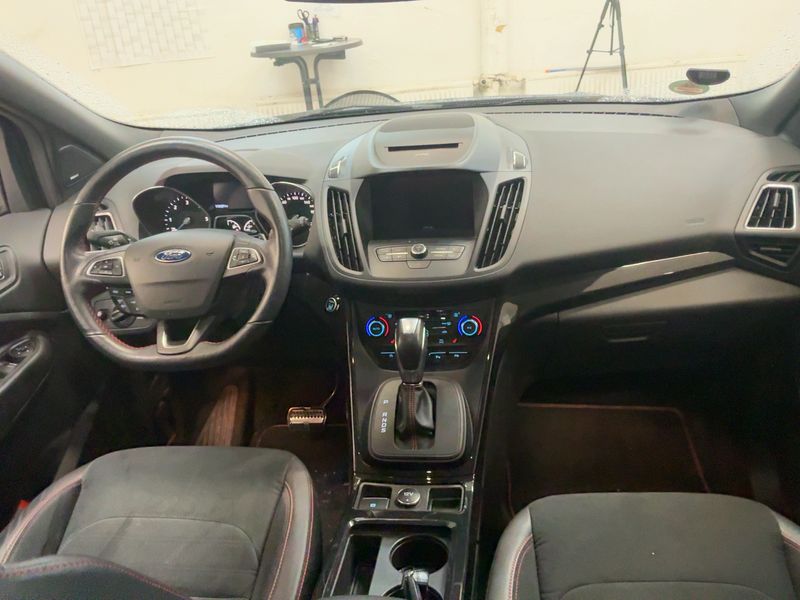 Ford Kuga 2.0 TDCi ST-Line 2019 – снимка 17