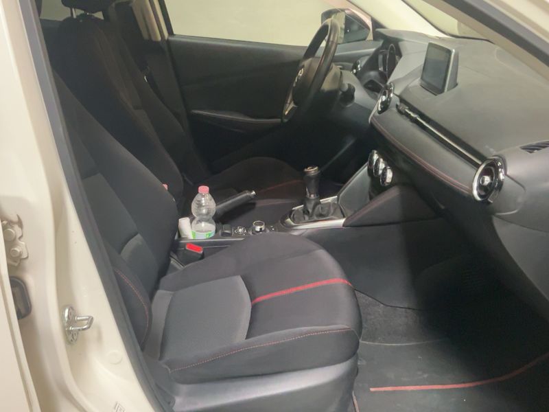Mazda 2 1.5 Diesel Exceed 2016 – снимка 16