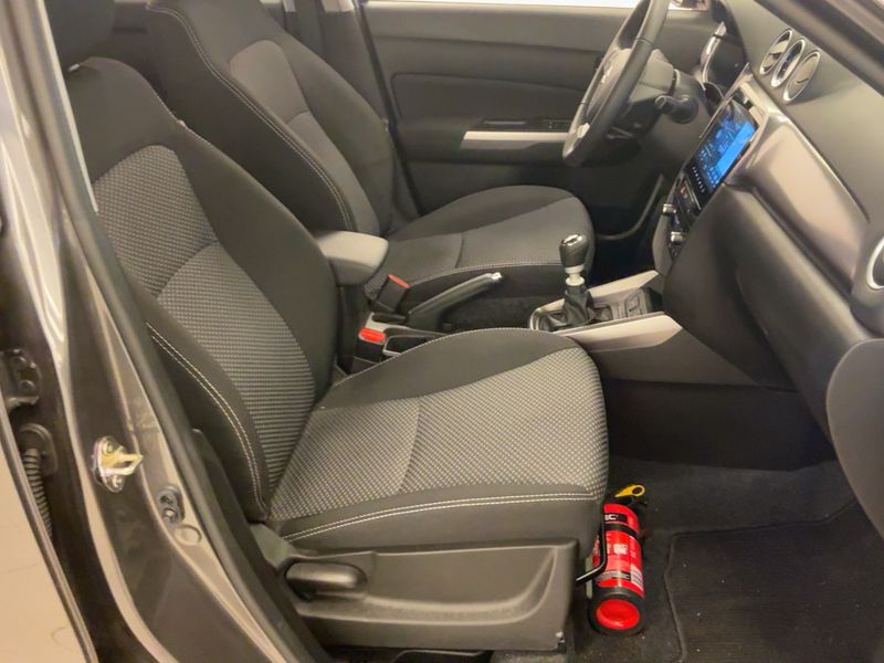Suzuki Vitara 1.4 BoosterJet Mild-Hybrid Comfort 4x2 2025 – снимка 16