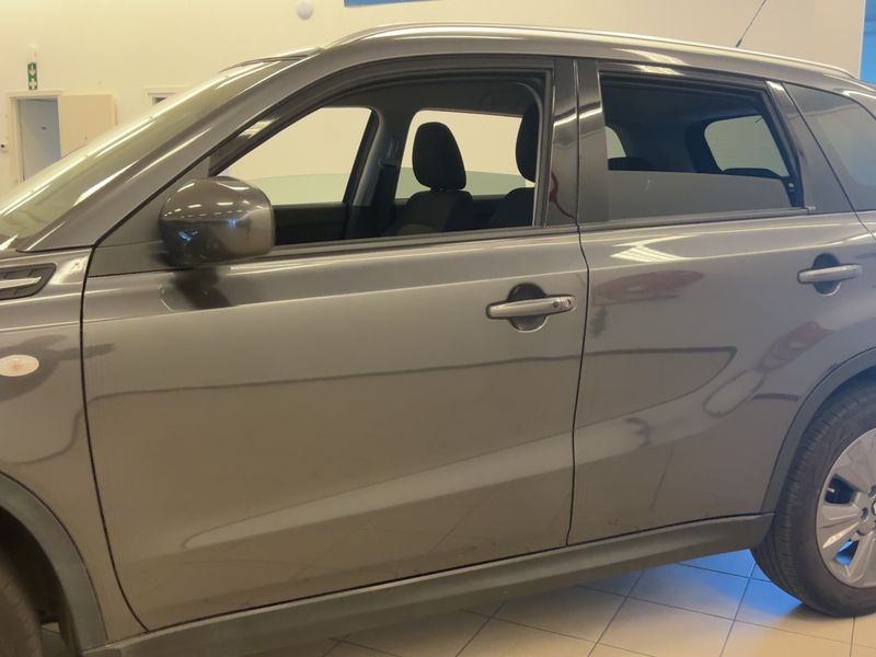 Suzuki Vitara 1.4 BoosterJet Mild-Hybrid Comfort 4x2 2025 – снимка 4