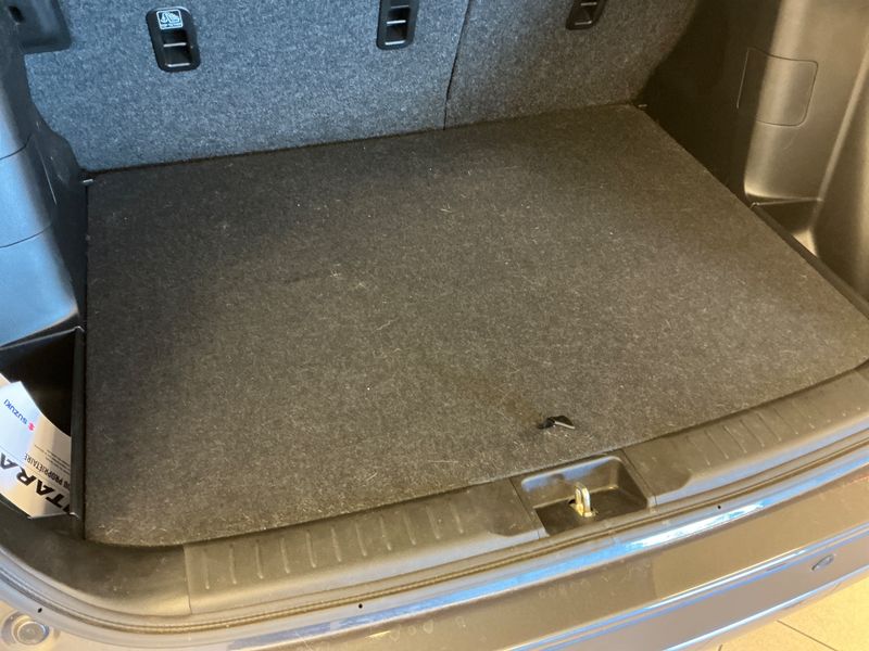 Suzuki Vitara 1.4 BoosterJet Mild-Hybrid Comfort 4x2 2025 – снимка 23