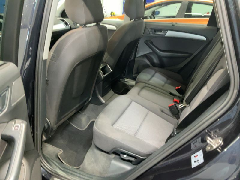 Audi Q5 2.0 TDI quattro 2015 – снимка 19
