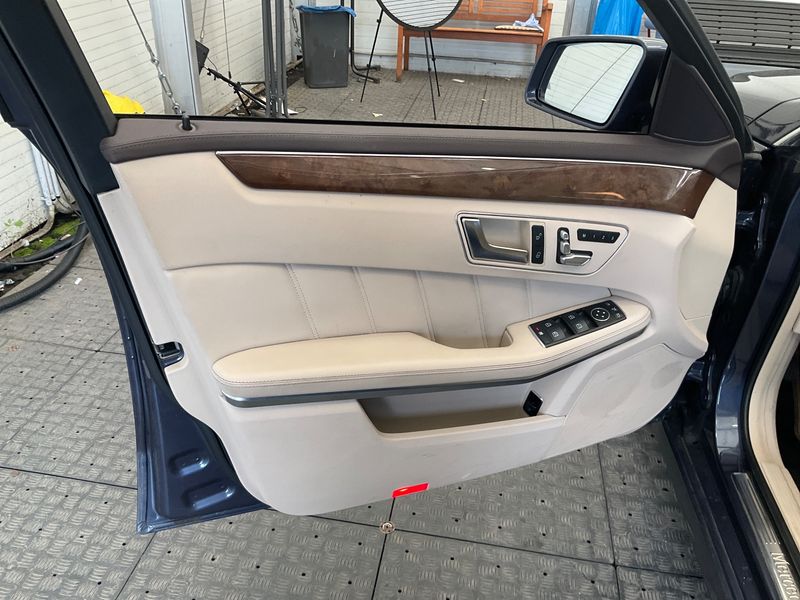 Mercedes-Benz E-Klasse E 350 CDI T 4Matic BlueTEC Avantgarde 2015 – снимка 30