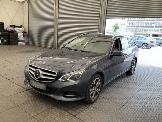 Mercedes-Benz E-Klasse E 350 CDI T 4Matic BlueTEC Avantgarde 2015 – снимка 1