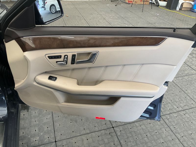 Mercedes-Benz E-Klasse E 350 CDI T 4Matic BlueTEC Avantgarde 2015 – снимка 39