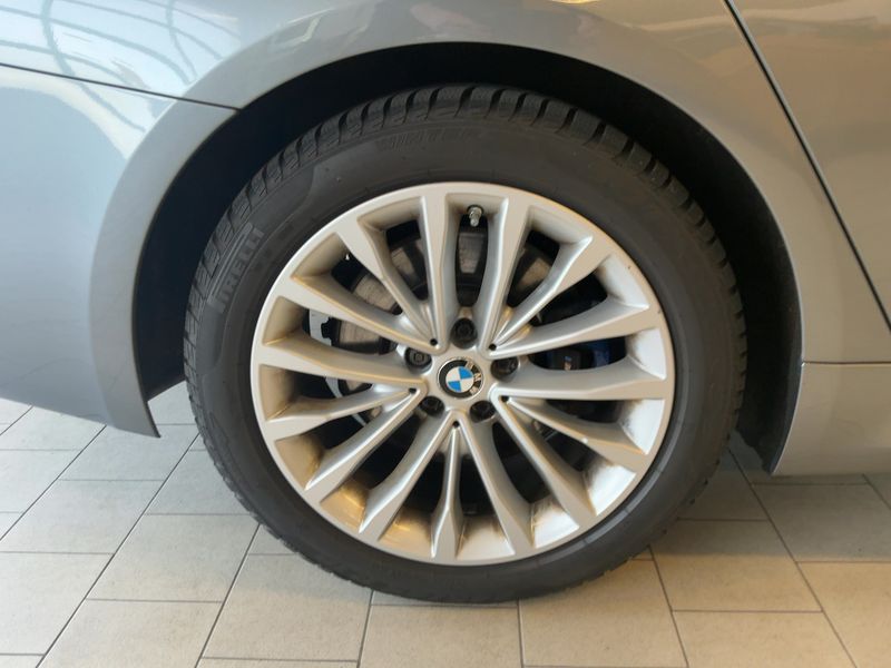 BMW 5er 530d Mild-Hybrid xDrive M Sport 2022 – снимка 9