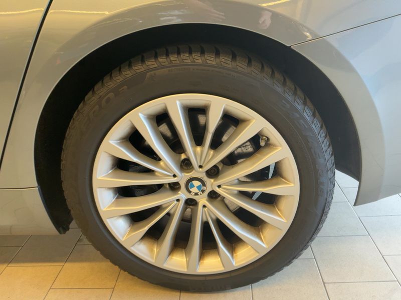 BMW 5er 530d Mild-Hybrid xDrive M Sport 2022 – снимка 5