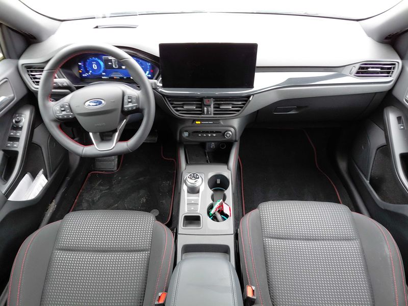 Ford Focus 1.5 TDCi EcoBlue ST-Line X 2024 – снимка 10