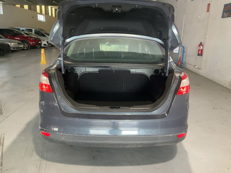 Ford Focus 1.6 TDCi Trend 2011 – снимка 15