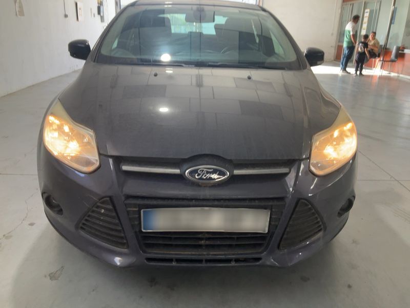 Ford Focus 1.6 TDCi Trend 2011 – снимка 14