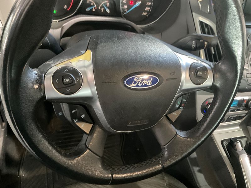 Ford Focus 1.6 TDCi Trend 2011 – снимка 25