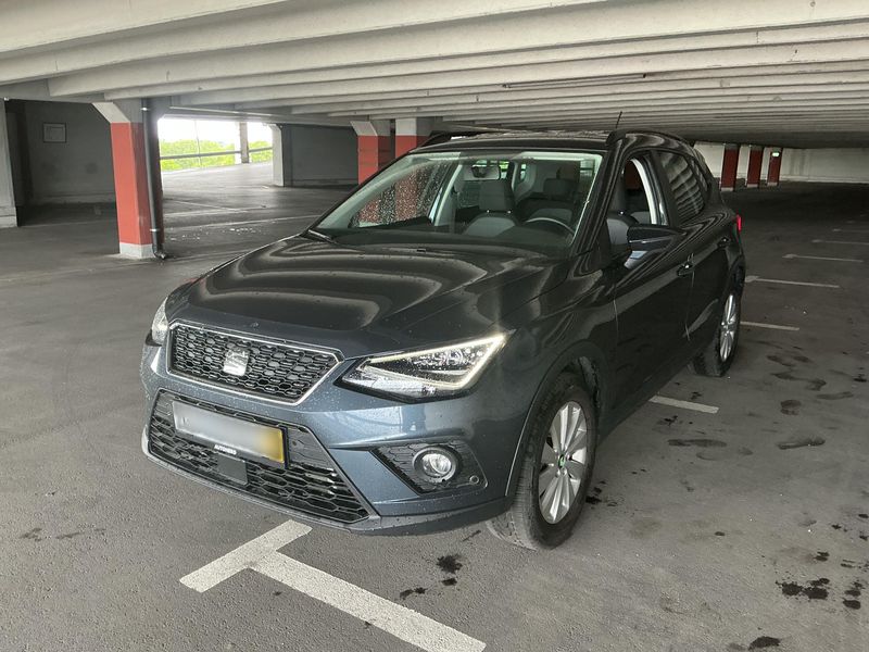 Seat Arona 1.0 TSI Style 2021 – снимка 2