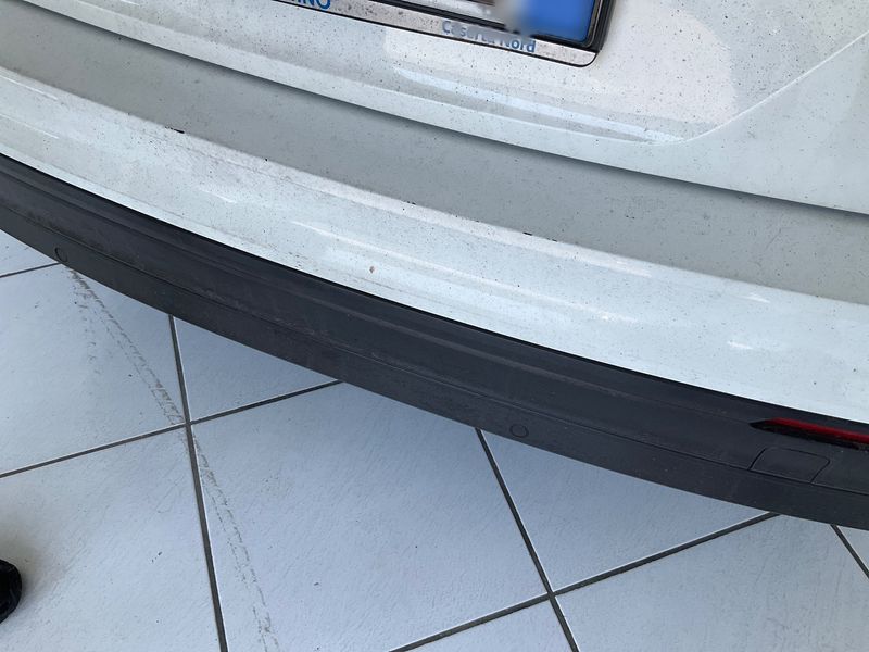 Volkswagen Tiguan 1.6 TDI Business BlueMotion Tech 2018 – снимка 27