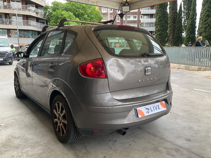 Seat Altea 1.6 Reference 2005 – снимка 2