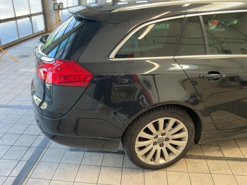 Opel Insignia Sports Tourer 2.0 CDTI Biturbo Sport 4x4 2012 – снимка 8