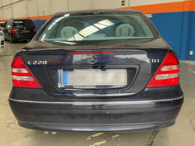 Mercedes-Benz C-Klasse C 220 CDI Avantgarde 2006 – снимка 7
