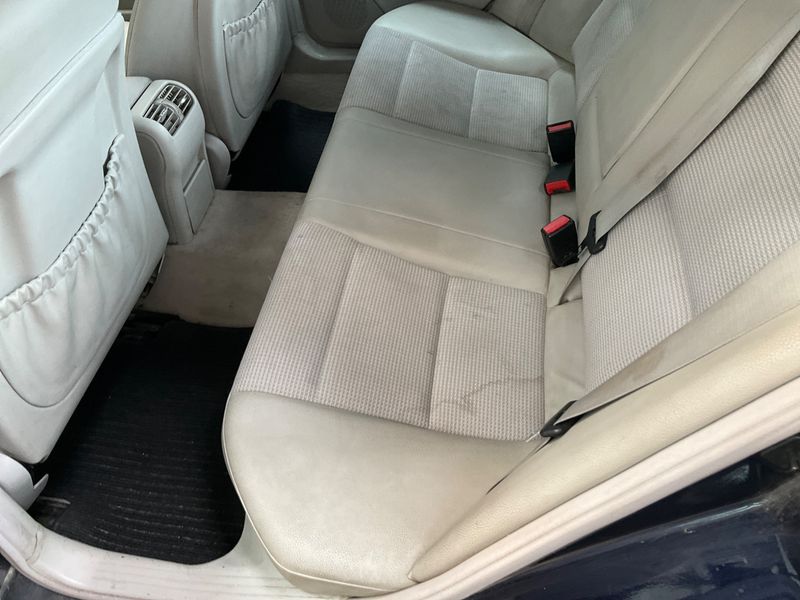 Mercedes-Benz C-Klasse C 220 CDI Avantgarde 2006 – снимка 32