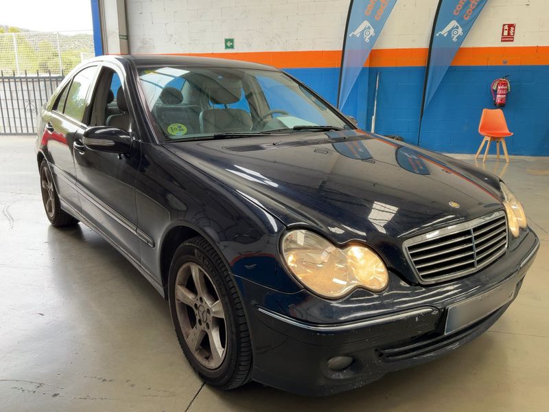 Mercedes-Benz C-Klasse C 220 CDI Avantgarde 2006 – снимка 12