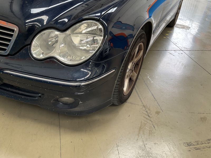 Mercedes-Benz C-Klasse C 220 CDI Avantgarde 2006 – снимка 44