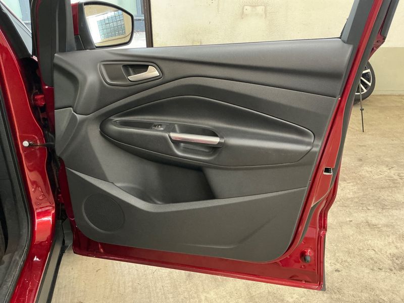 Ford Kuga 1.5 EcoBoost Cool&Connect 2019 – снимка 35
