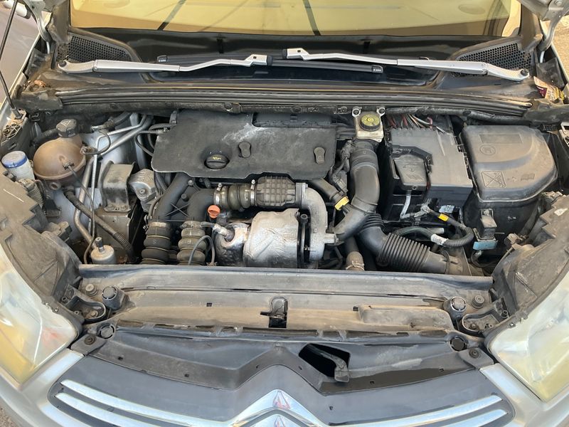 Citroen C4 1.6 HDi Tendance 2011 – снимка 31