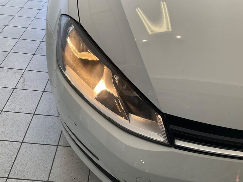 Volkswagen Golf VII 1.6 TDI Business BlueMotion Tech 2016 – снимка 32