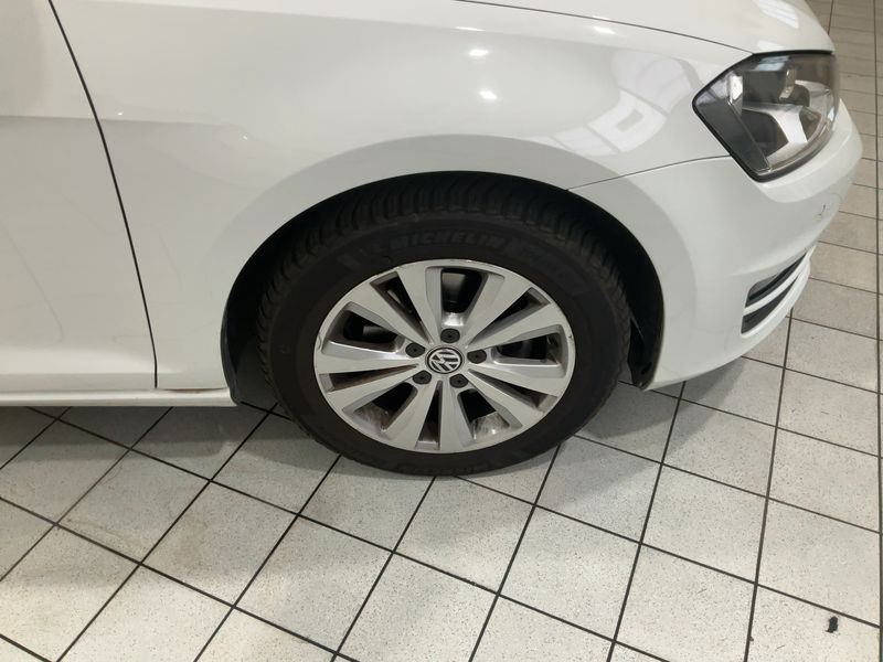 Volkswagen Golf VII 1.6 TDI Business BlueMotion Tech 2016 – снимка 11