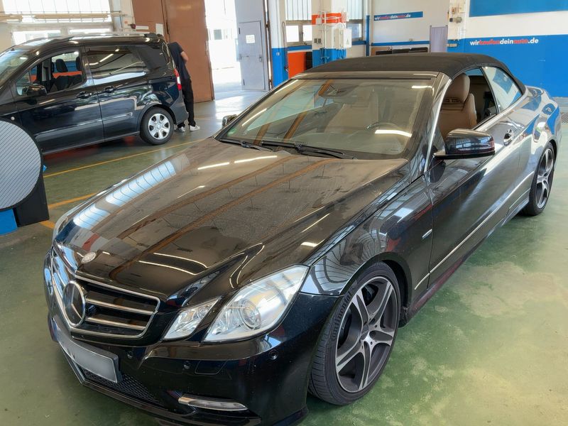 Mercedes-Benz E-Klasse E 500 CGI BlueEfficiency Avantgarde 2012 – снимка 1