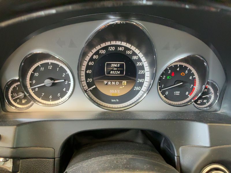 Mercedes-Benz E-Klasse E 500 CGI BlueEfficiency Avantgarde 2012 – снимка 18