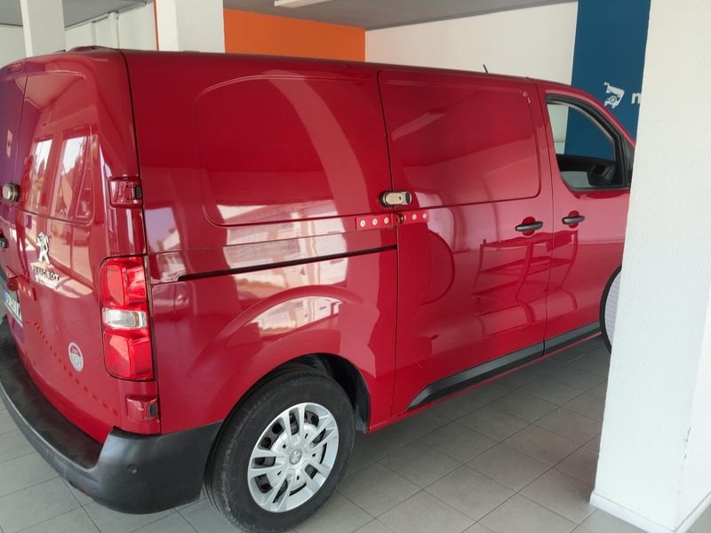 Peugeot Expert electric drive 100 kW Premium L2 2021 – снимка 10