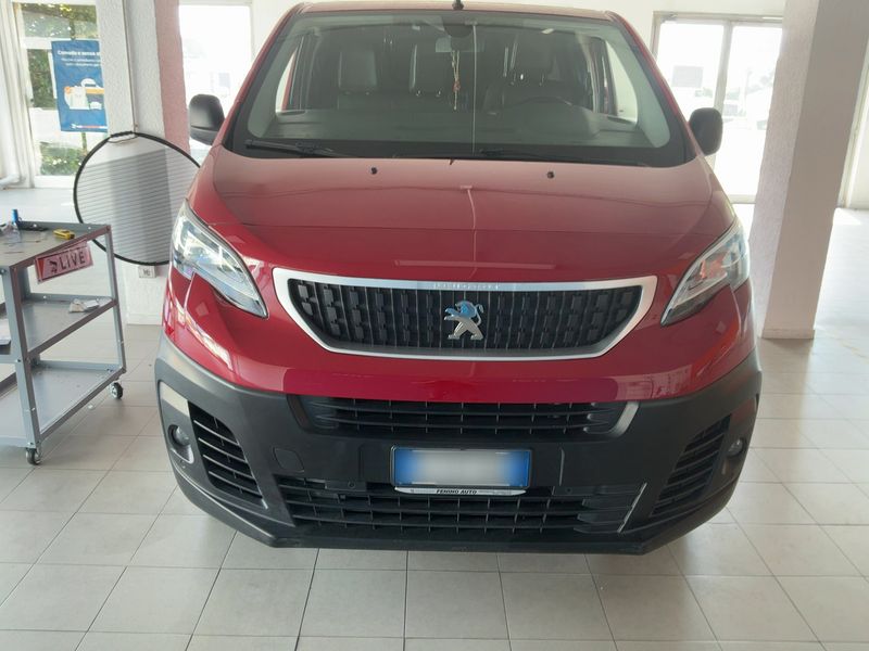 Peugeot Expert electric drive 100 kW Premium L2 2021 – снимка 14