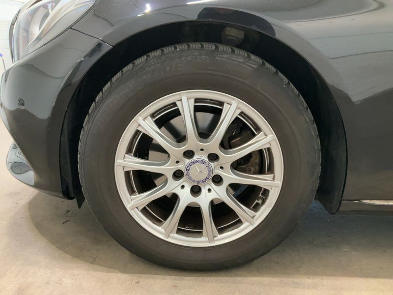 Mercedes-Benz C-Klasse C 180 CGI T Edition Exclusive 2016 – снимка 3