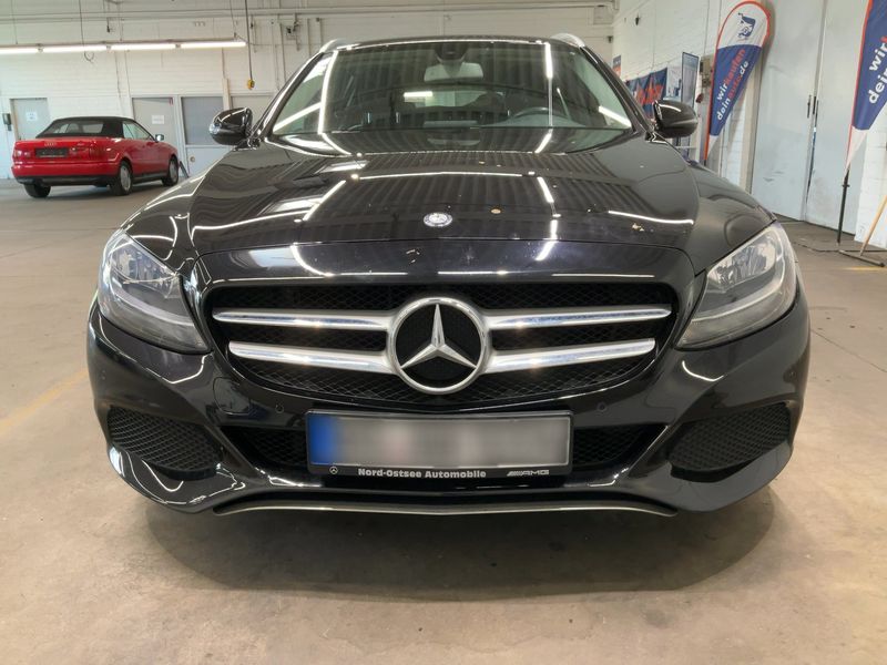 Mercedes-Benz C-Klasse C 180 CGI T Edition Exclusive 2016 – снимка 14