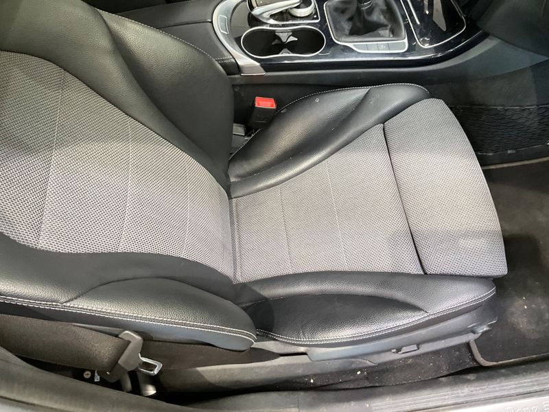 Mercedes-Benz C-Klasse C 180 CGI T Edition Exclusive 2016 – снимка 34
