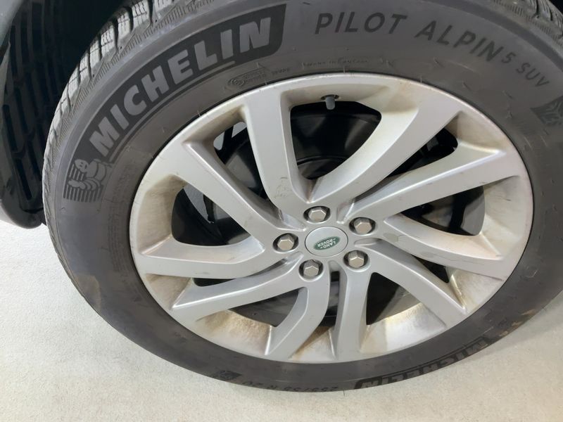 Land Rover Discovery 5 2.0 TD Sd4 SD4 SE 2018 – снимка 3
