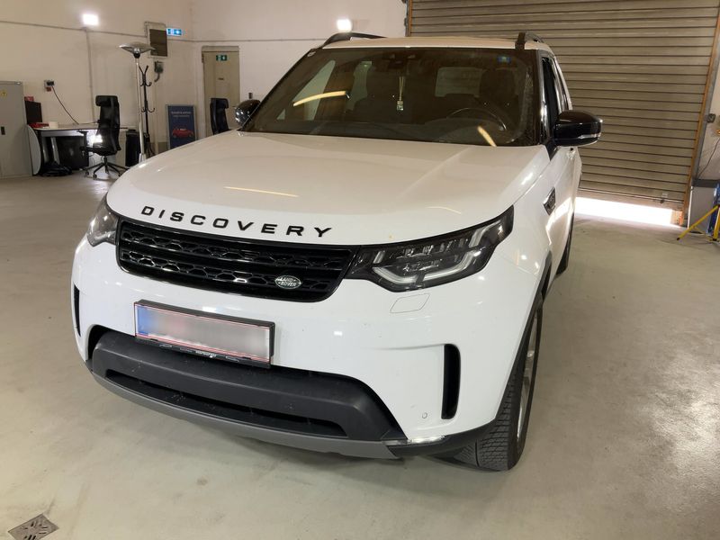 Land Rover Discovery 5 2.0 TD Sd4 SD4 SE 2018 – снимка 1