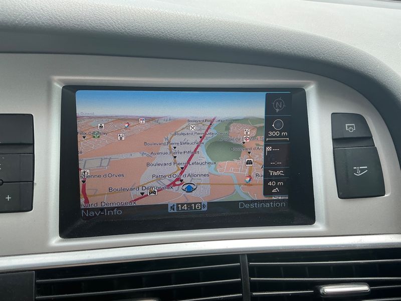 Audi A6 Allroad 3.0 V6 TDI 2011 – снимка на щета