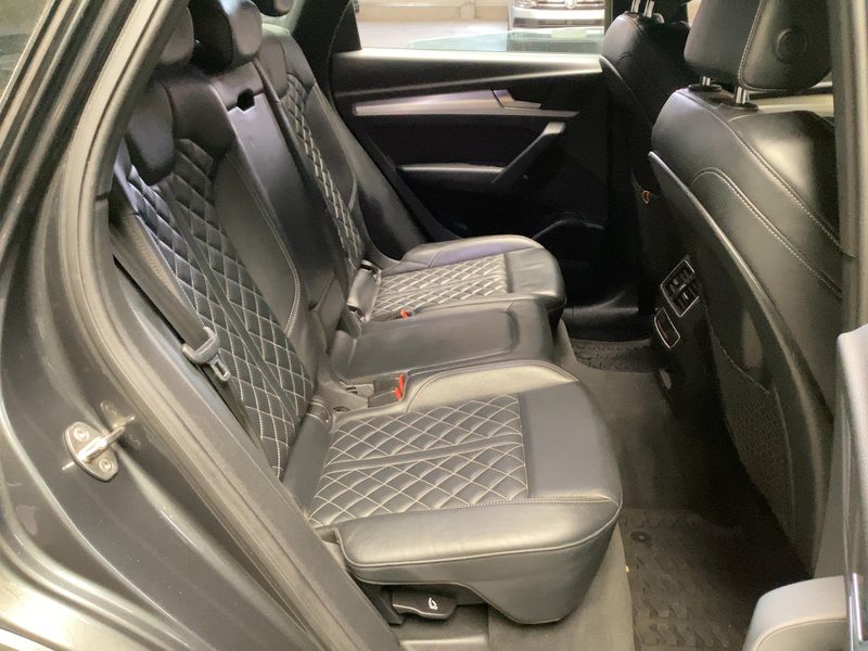 Audi Q5 55 TFSIe quattro sport 2020 – снимка 19
