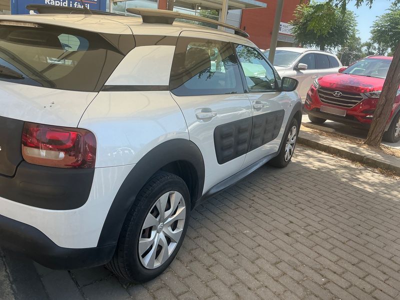 Citroen C4 Cactus 1.6 Blue-HDi Feel 2017 – снимка 8
