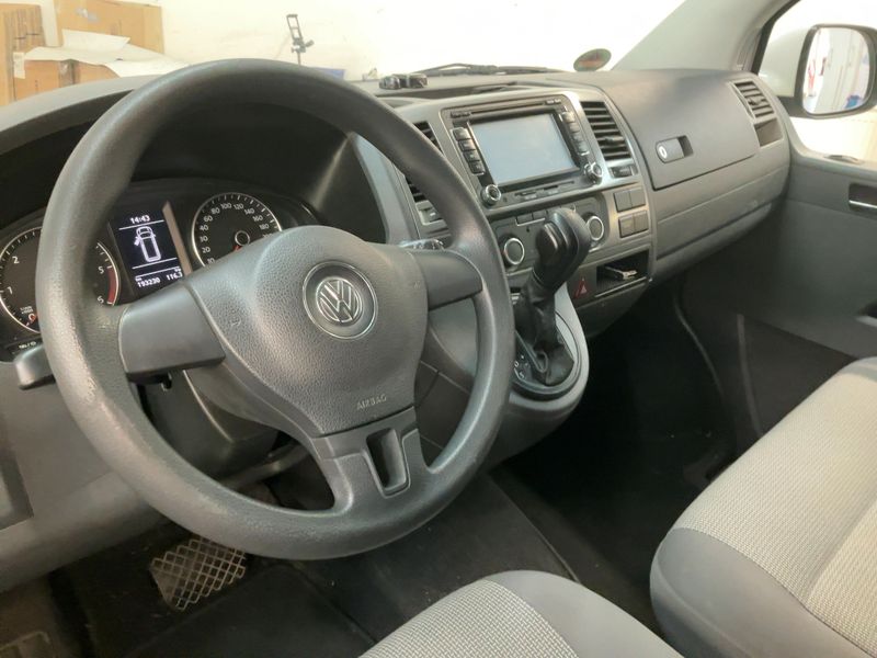 Volkswagen T5 Caravelle 2.0 TDI Comfortline 2012 – снимка 17