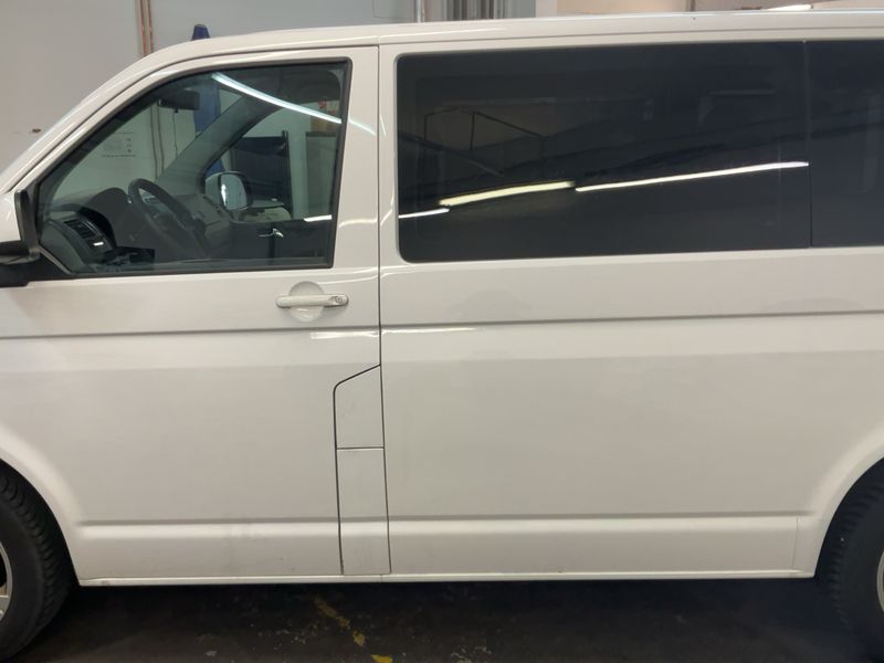 Volkswagen T5 Caravelle 2.0 TDI Comfortline 2012 – снимка 4