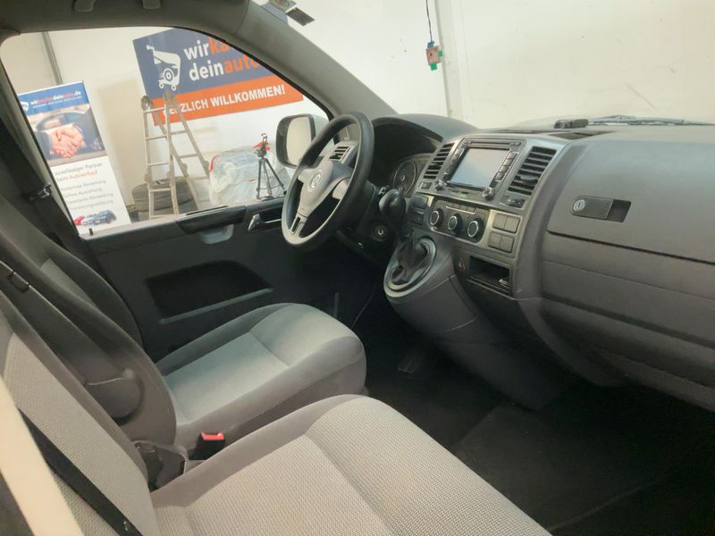 Volkswagen T5 Caravelle 2.0 TDI Comfortline 2012 – снимка 16