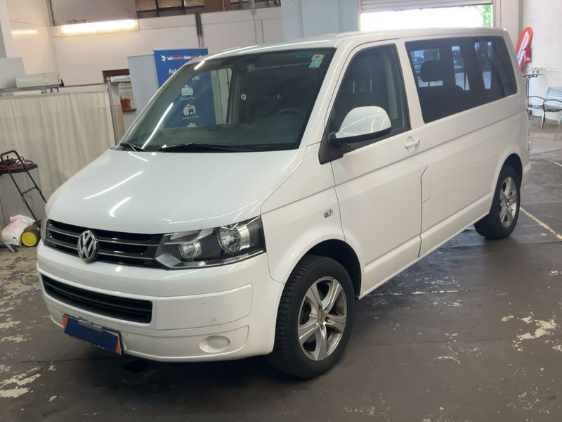 Volkswagen T5 Caravelle 2.0 TDI Comfortline 2012 – снимка 1
