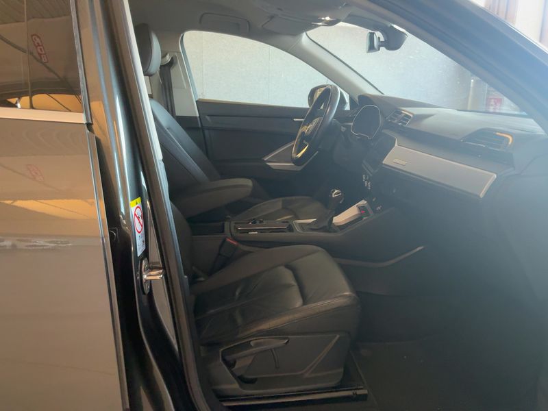 Audi Q3 Sportback 35 TDI S line 2019 – снимка 16