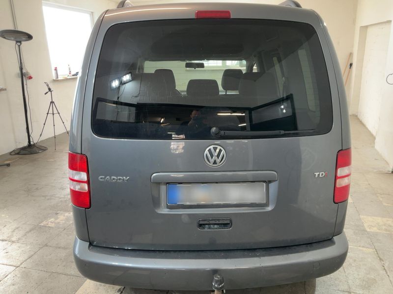 Volkswagen Caddy 1.6 TDI Trendline 2013 – снимка на щета 7